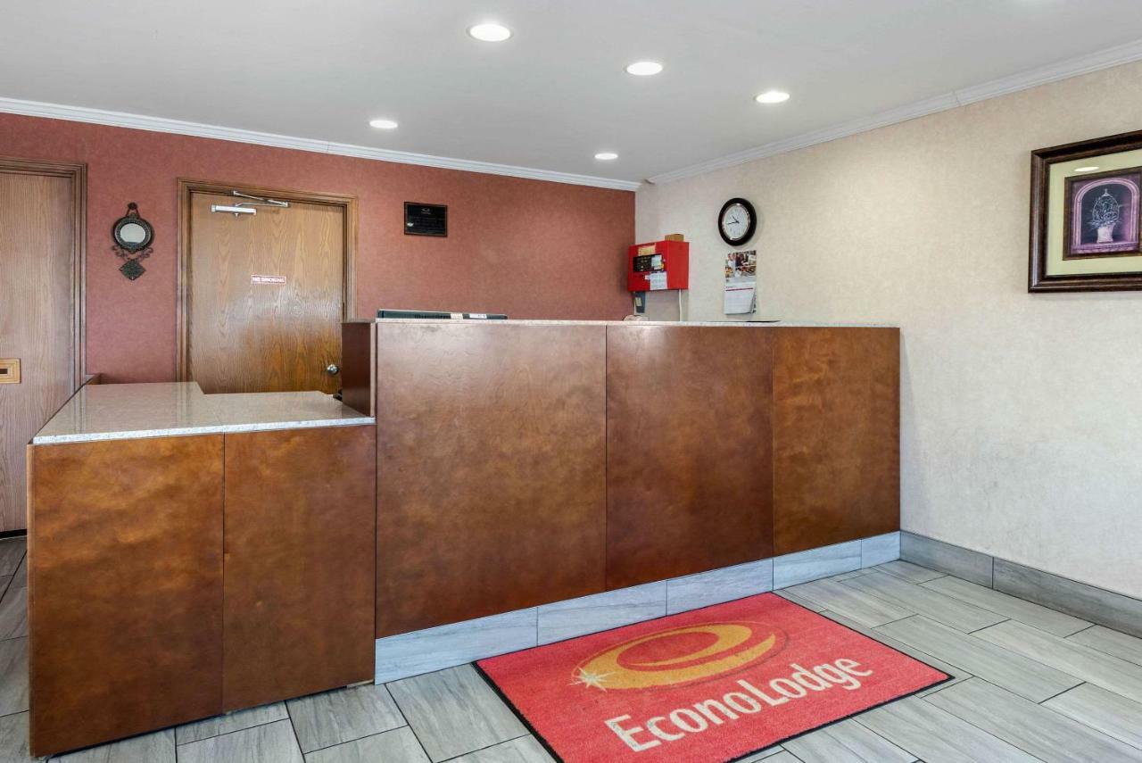 Econo Lodge Lexington Esterno foto